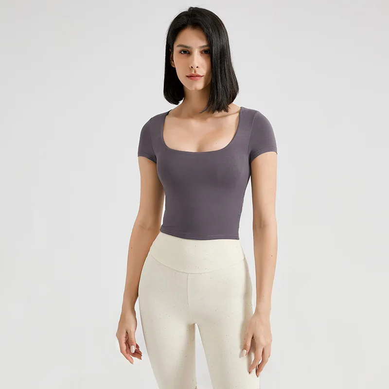 New Sport Women Fashion Seamless Yoga Shirts High Elastic Breathable Short Sleeve Female Sportswear Crop Top
New Sport Women Fashion Seamless Yoga Shirts High Elastic Breathable Short Sleeve Female Sportswear Crop Top