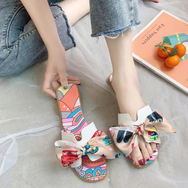 Hot Selling New Style Summer Popular Fashion Women Slide sandal with Bow Decoration Ladies Slippers Printed Flat Slides for girl, 4 colors
Hot Selling New Style Summer Popular Fashion Women Slide sandal with Bow Decoration Ladies Slippers Printed Flat Slides for girl, 4 colors