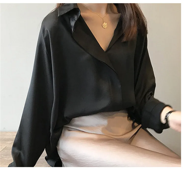 2021 Spring Women Fashion Long Sleeves Satin Blouse Vintage Femme V Neck Street Shirts, As show
2021 Spring Women Fashion Long Sleeves Satin Blouse Vintage Femme V Neck Street Shirts, As show