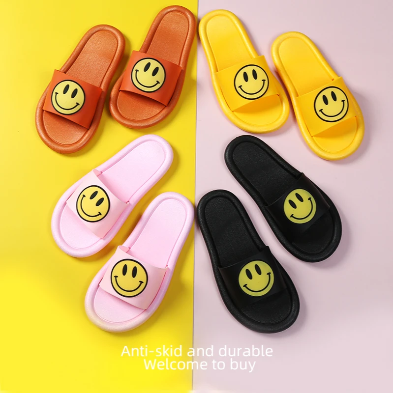 Factory Made House Indoor Outdoor Beach Water Proof Shoes For Unisex Children Black Cartoon Slide Sandals Cute Kids Slippers
Factory Made House Indoor Outdoor Beach Water Proof Shoes For Unisex Children Black Cartoon Slide Sandals Cute Kids Slippers