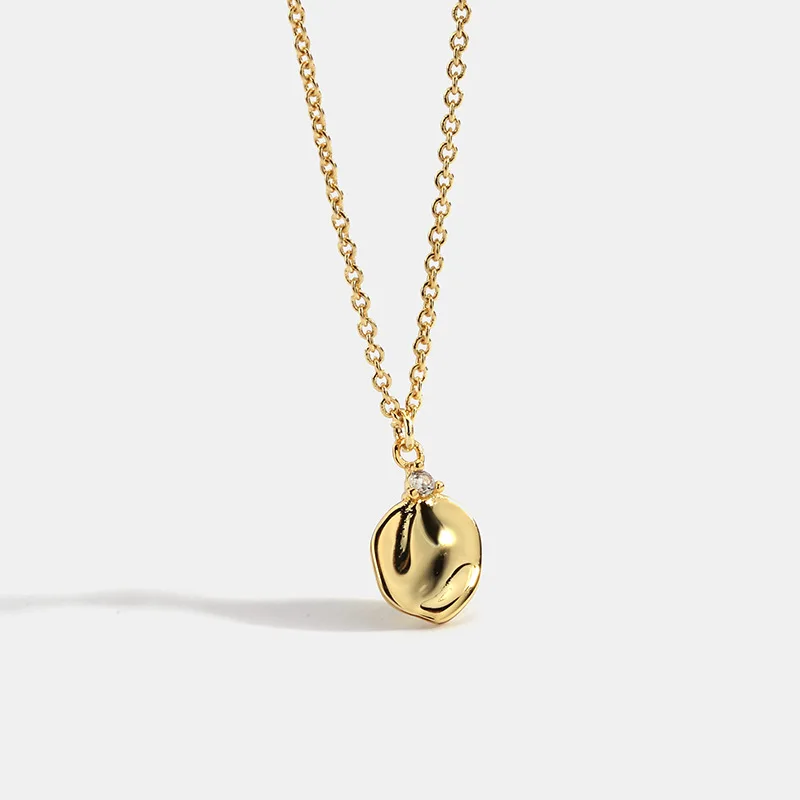 Modern Fashion Gold Color Solitaire Uneven Round Geometry Necklace Fancy Single Diamond Wrinkle Pendant Necklace
Modern Fashion Gold Color Solitaire Uneven Round Geometry Necklace Fancy Single Diamond Wrinkle Pendant Necklace