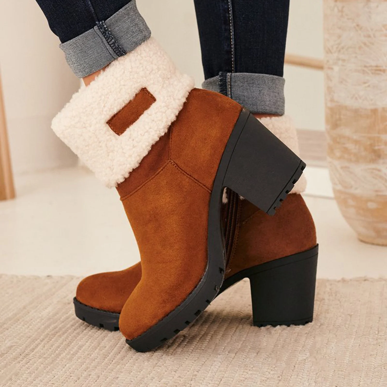 Winter Wool Suede Women Shoes Warm Comfortable Casual Snow Boots Round Toe Female Plush Mid Heel Boots Ladies Mid-Calf Boots, Black leopard brown
Winter Wool Suede Women Shoes Warm Comfortable Casual Snow Boots Round Toe Female Plush Mid Heel Boots Ladies Mid-Calf Boots, Black leopard brown
