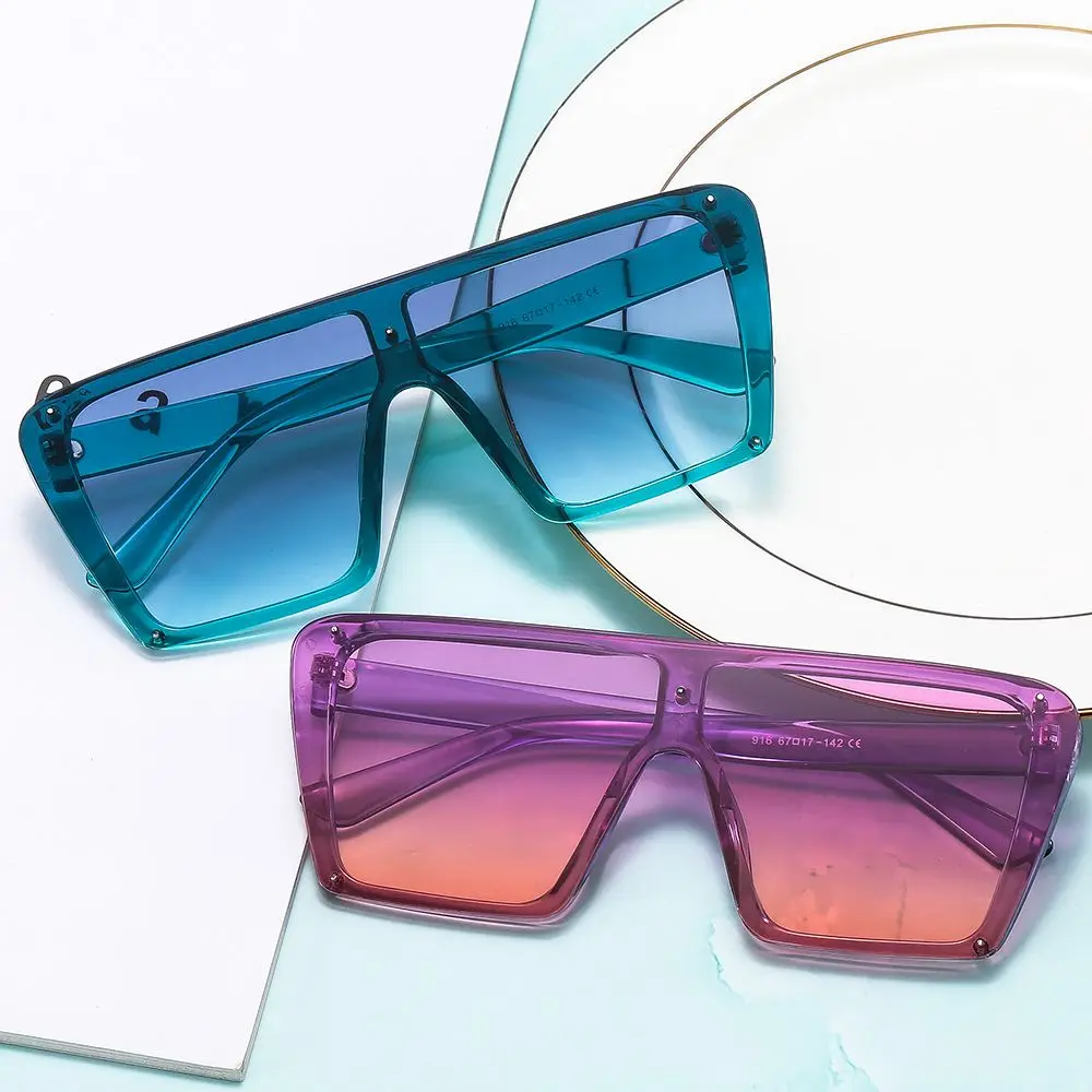 2022 New Design Women Large Gradient Flat Top Sun Glasses Men's Oversized Square One-Piece Sunglasses
2022 New Design Women Large Gradient Flat Top Sun Glasses Men's Oversized Square One-Piece Sunglasses