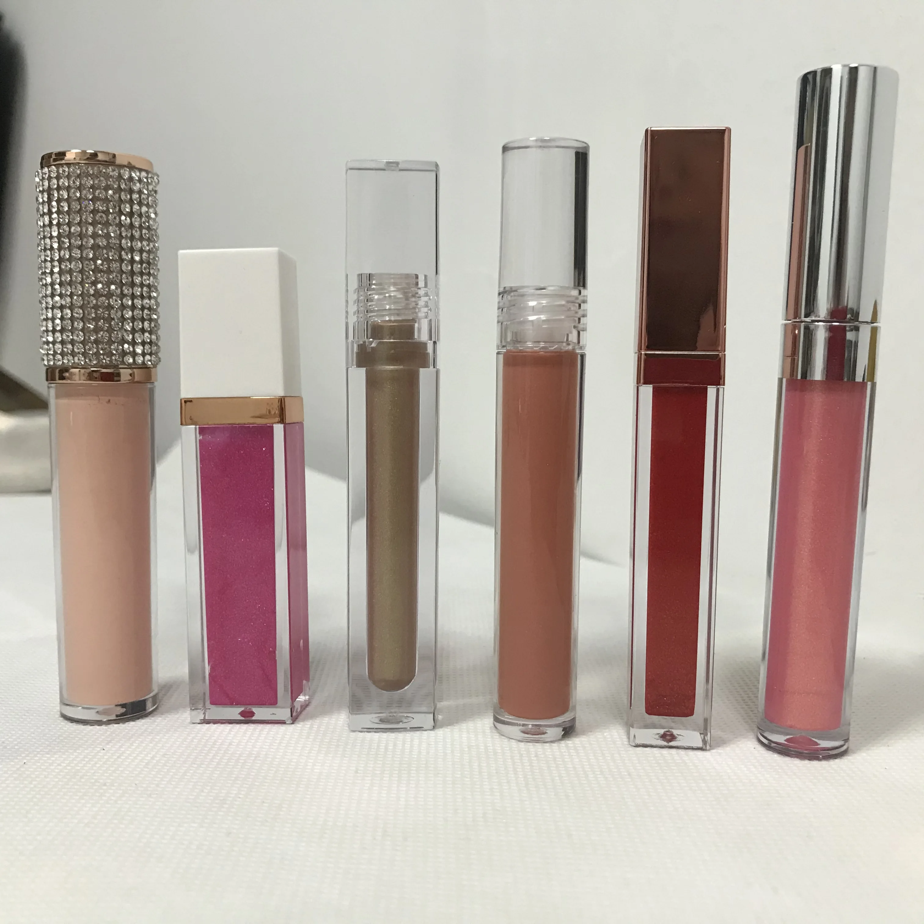 Custom Lipgloss Private Label broadway lipgloss Vendor Packaging Tubes Plumping Lip Gloss Base
Custom Lipgloss Private Label broadway lipgloss Vendor Packaging Tubes Plumping Lip Gloss Base
