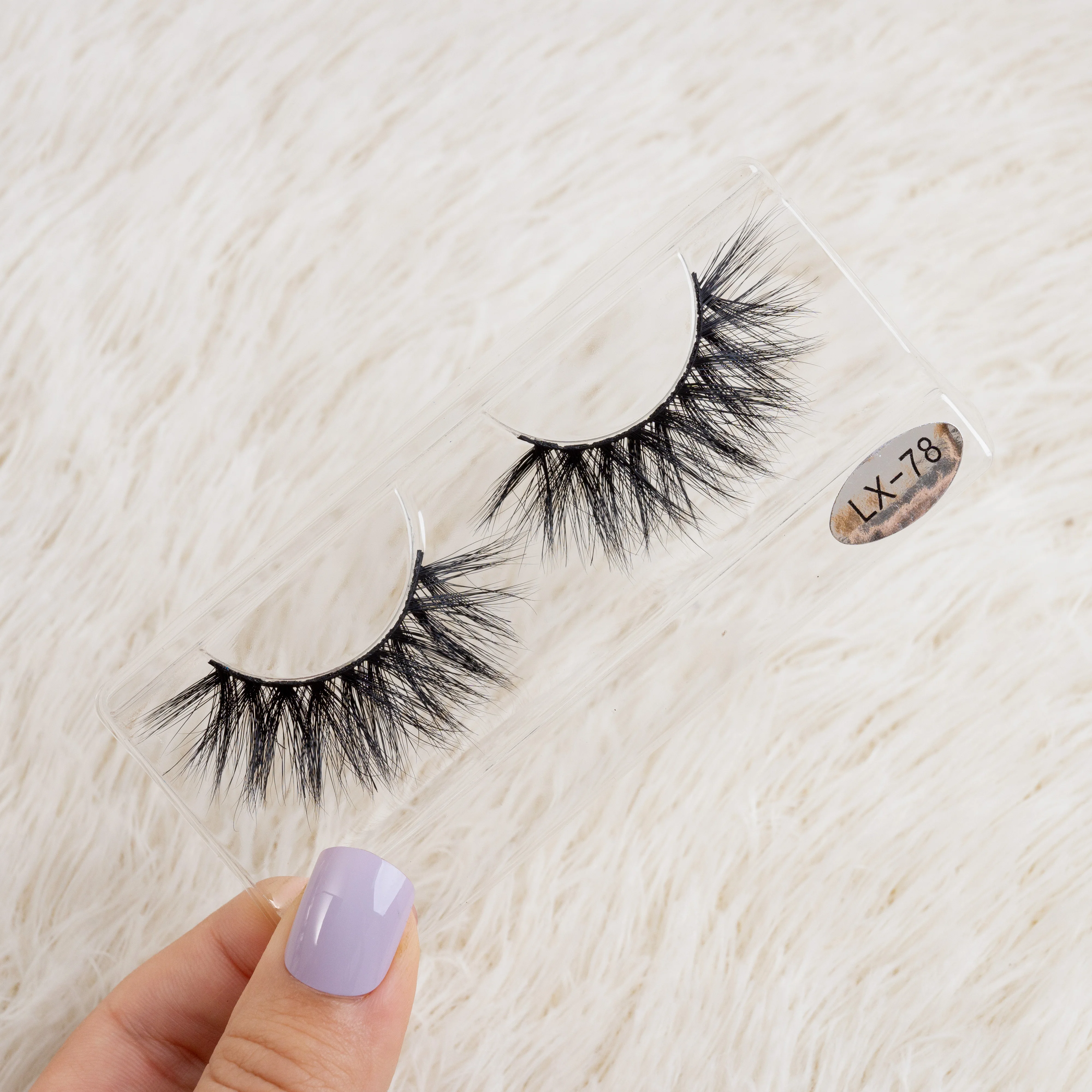 wholesale New products mink eyelash natural mink eyelashes, Black color, colorful color also available
wholesale New products mink eyelash natural mink eyelashes, Black color, colorful color also available