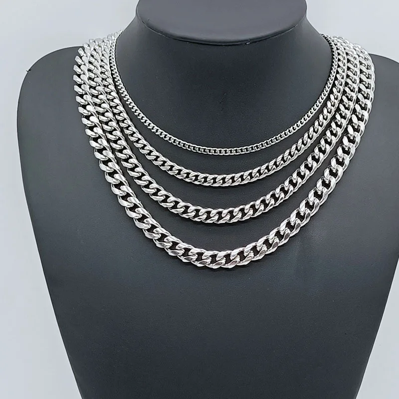 single buckle round grinding stainless necklace fashion ornament stainless steel steel Cuban chain wholesale
single buckle round grinding stainless necklace fashion ornament stainless steel steel Cuban chain wholesale