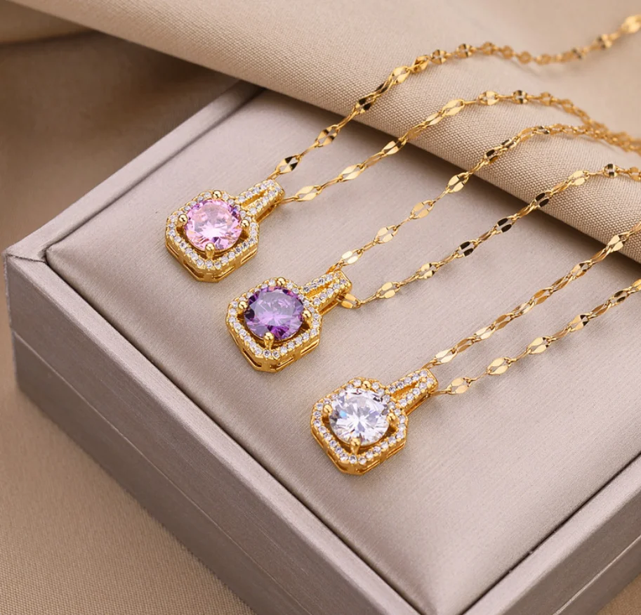 Korean fashion gold square diamond pendant necklace zircon titanium steel jewelry collarbone chain Necklace
Korean fashion gold square diamond pendant necklace zircon titanium steel jewelry collarbone chain Necklace