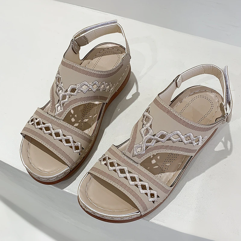 Summer's bestselling ladies' sandals open-toed bare empty women platform sandals, Black,white,red
Summer's bestselling ladies' sandals open-toed bare empty women platform sandals, Black,white,red