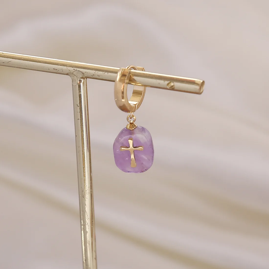 2021 Fashion Simple Women's Stainless Steel Gold Circle Natural Stone Cross Pendant Earrings Korean Jewelry, Like picture
2021 Fashion Simple Women's Stainless Steel Gold Circle Natural Stone Cross Pendant Earrings Korean Jewelry, Like picture