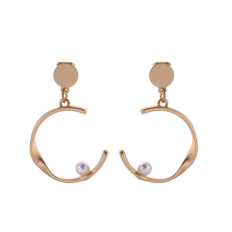 de980204 Free Shipping New Design Personalized C Shaped Pearl Jewelry Worn Gold Plated Women Fashion Clip On Earrings 2020
de980204 Free Shipping New Design Personalized C Shaped Pearl Jewelry Worn Gold Plated Women Fashion Clip On Earrings 2020