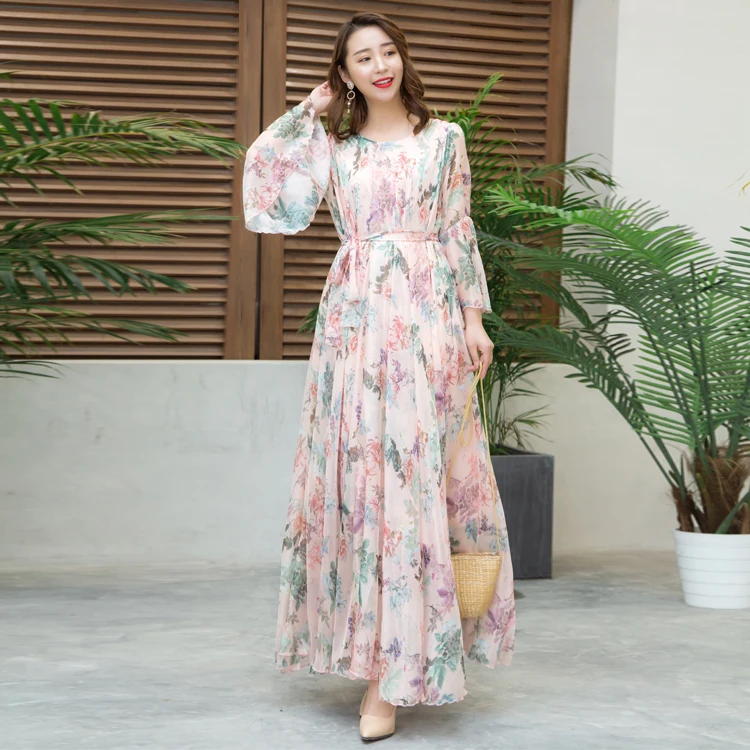 Bohemian Style Long Flare Sleeves V Neck Maxi Dresses Plus Size Women Beach Party Garden Maxi Dress vestidos Robe apparel wholes
Bohemian Style Long Flare Sleeves V Neck Maxi Dresses Plus Size Women Beach Party Garden Maxi Dress vestidos Robe apparel wholes