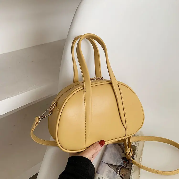 2021 Summer New Fashion Simple Ins Shoulder Messenger Bag Solid Color Tote Bags Women Handbags Ladies Purses, White black yellow blue
2021 Summer New Fashion Simple Ins Shoulder Messenger Bag Solid Color Tote Bags Women Handbags Ladies Purses, White black yellow blue