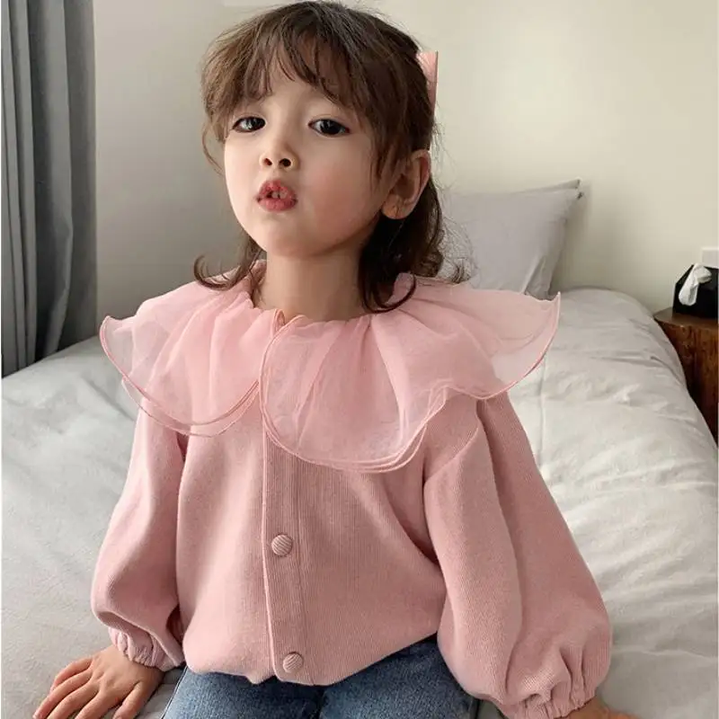 Girls' lace lapel jacket spring and autumn new small and medium-sized children's cute sweet blouse baby girl, Beige,pink
Girls' lace lapel jacket spring and autumn new small and medium-sized children's cute sweet blouse baby girl, Beige,pink