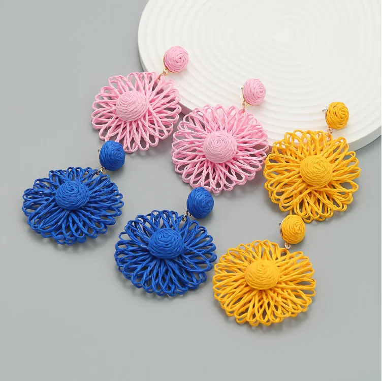 New raffia Woven Flower Earrings for Women boho Handmade Simple round circle Dangle Earrings Jewelry
New raffia Woven Flower Earrings for Women boho Handmade Simple round circle Dangle Earrings Jewelry
