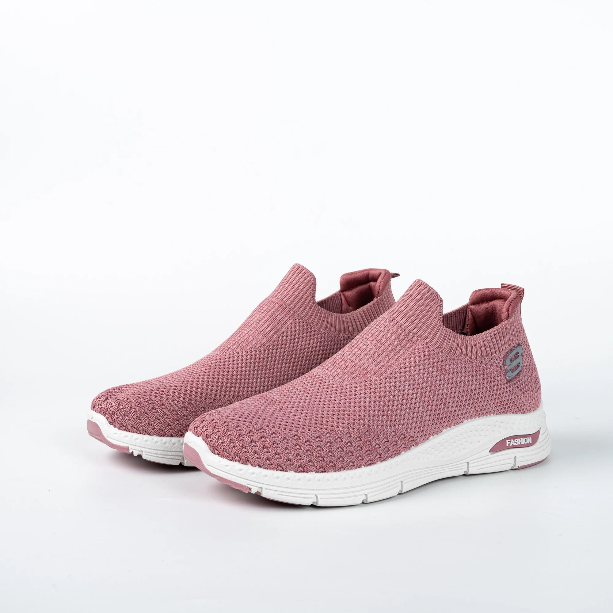 2022 Wholesale Breathable Women Casual Shoes New Design Sports Ladies Walking Style Shoes
2022 Wholesale Breathable Women Casual Shoes New Design Sports Ladies Walking Style Shoes