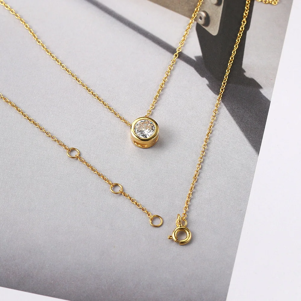 Minimalist fashion sterling silver jewelry 18K real gold plated inlay round zircon pendant necklace for women, Silver/gold
Minimalist fashion sterling silver jewelry 18K real gold plated inlay round zircon pendant necklace for women, Silver/gold