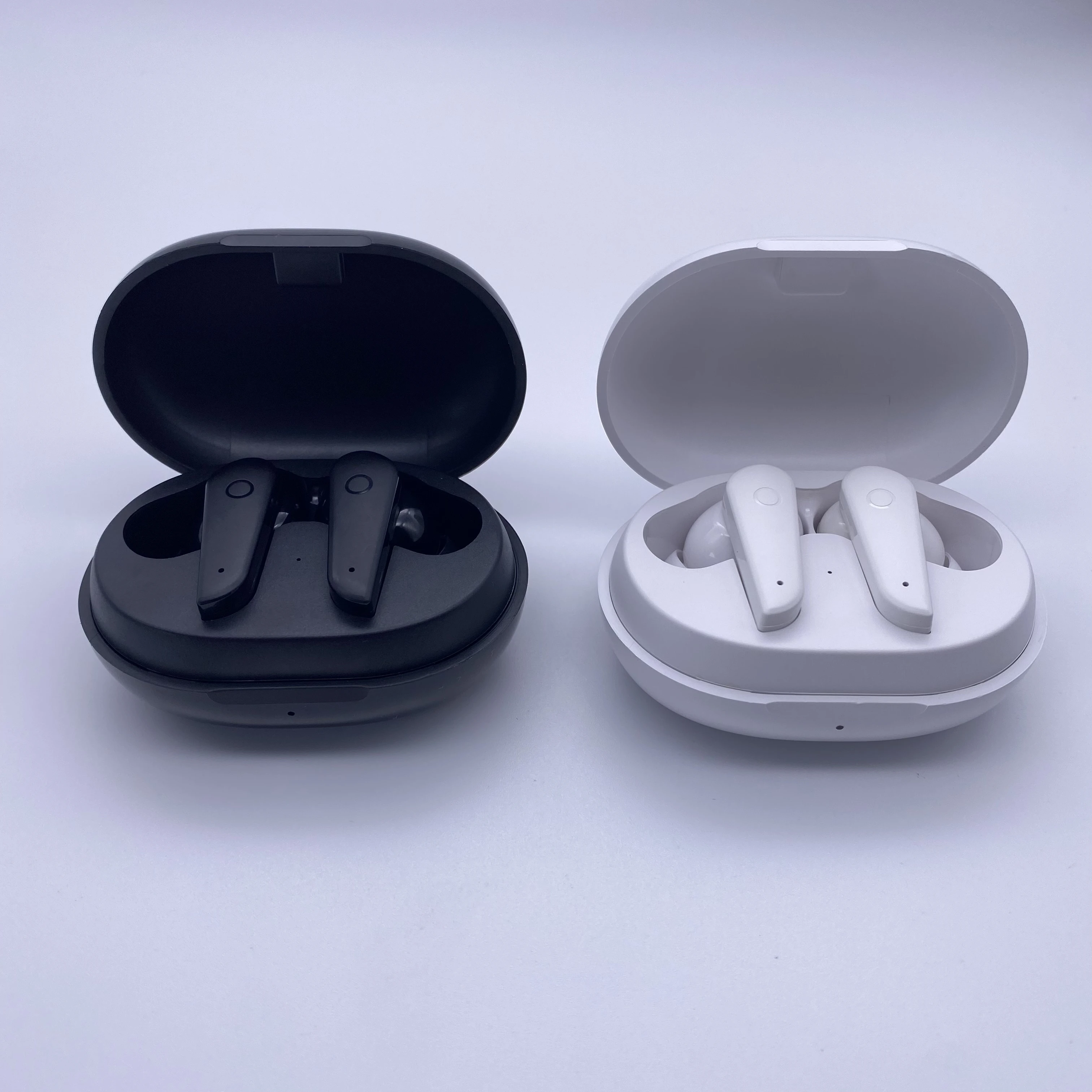 Hot Selling TWS Earbuds No Delay Best Gaming Earphones F13 Game Headphones, Black, white
Hot Selling TWS Earbuds No Delay Best Gaming Earphones F13 Game Headphones, Black, white