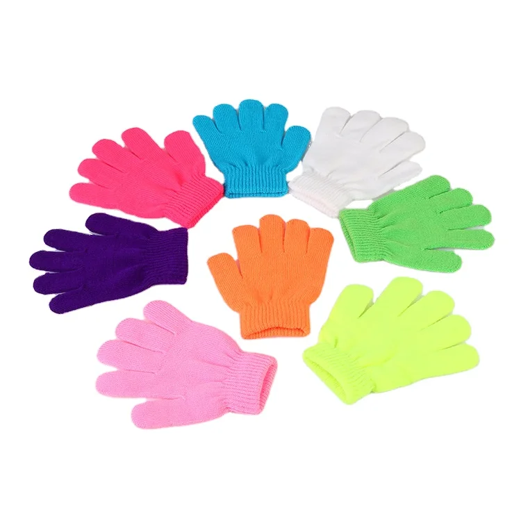 Autumn and winter warm knitted Mittens creative solid color Mittens manufacturer direct sales customized logo
Autumn and winter warm knitted Mittens creative solid color Mittens manufacturer direct sales customized logo