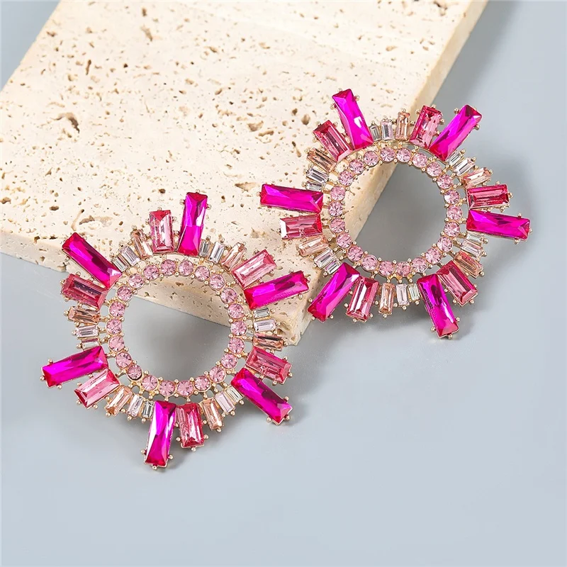 2022 New Arrival Trendy Jewelry Sun Flower Silver Hoop Earrings For Women Dinner Accessories 
2022 New Arrival Trendy Jewelry Sun Flower Silver Hoop Earrings For Women Dinner Accessories