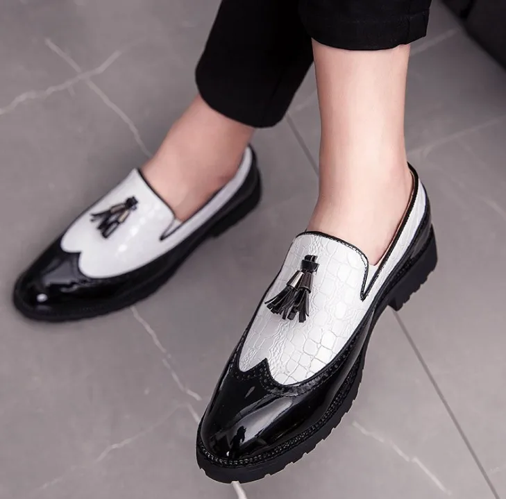 2021 spring and summer new men's stitching style leather shoes large size wholesale, Red,white,black
2021 spring and summer new men's stitching style leather shoes large size wholesale, Red,white,black