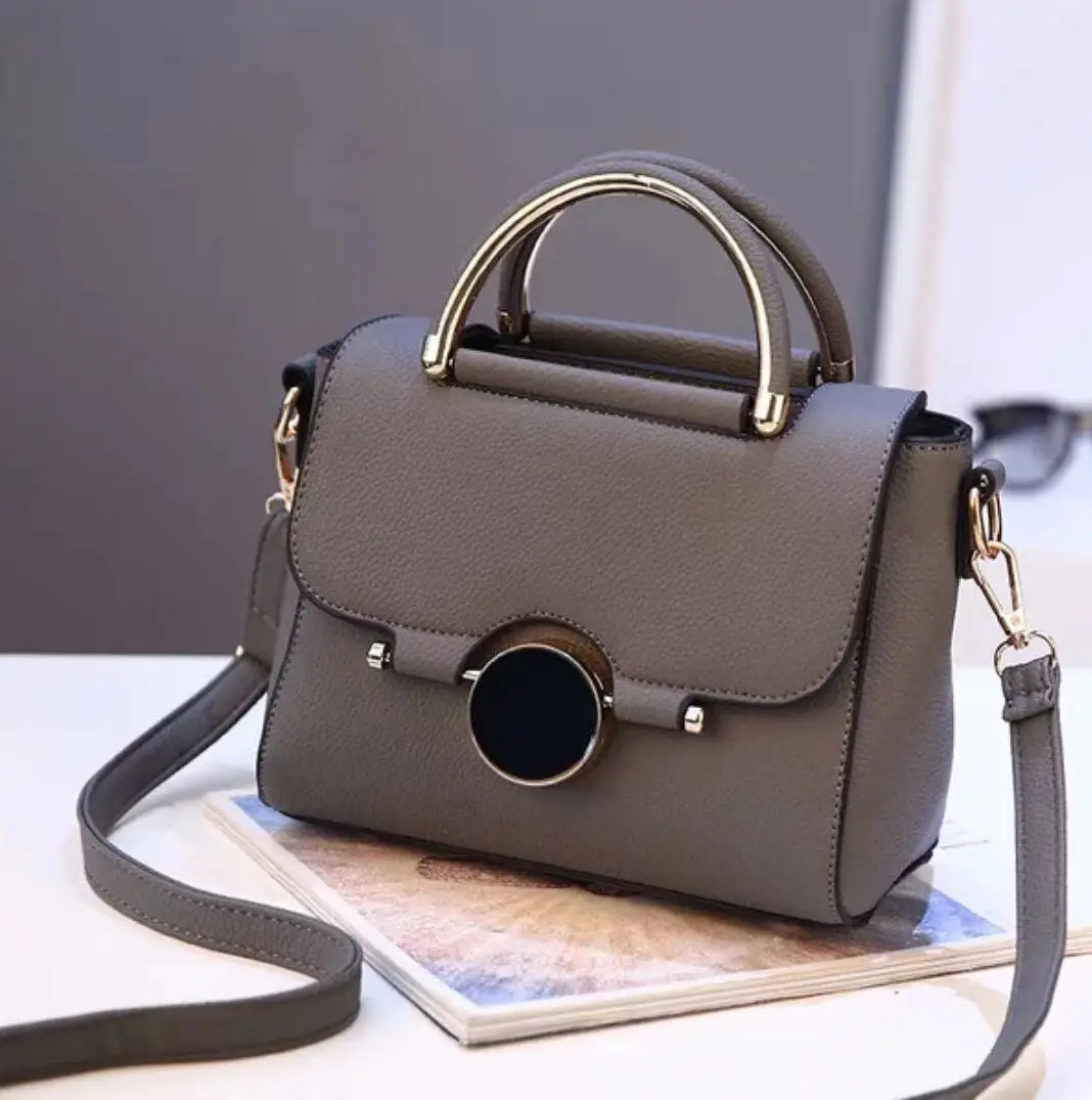 2021 new bag fashion solid color female bag trend diagonal shoulder bag, Customizable
2021 new bag fashion solid color female bag trend diagonal shoulder bag, Customizable