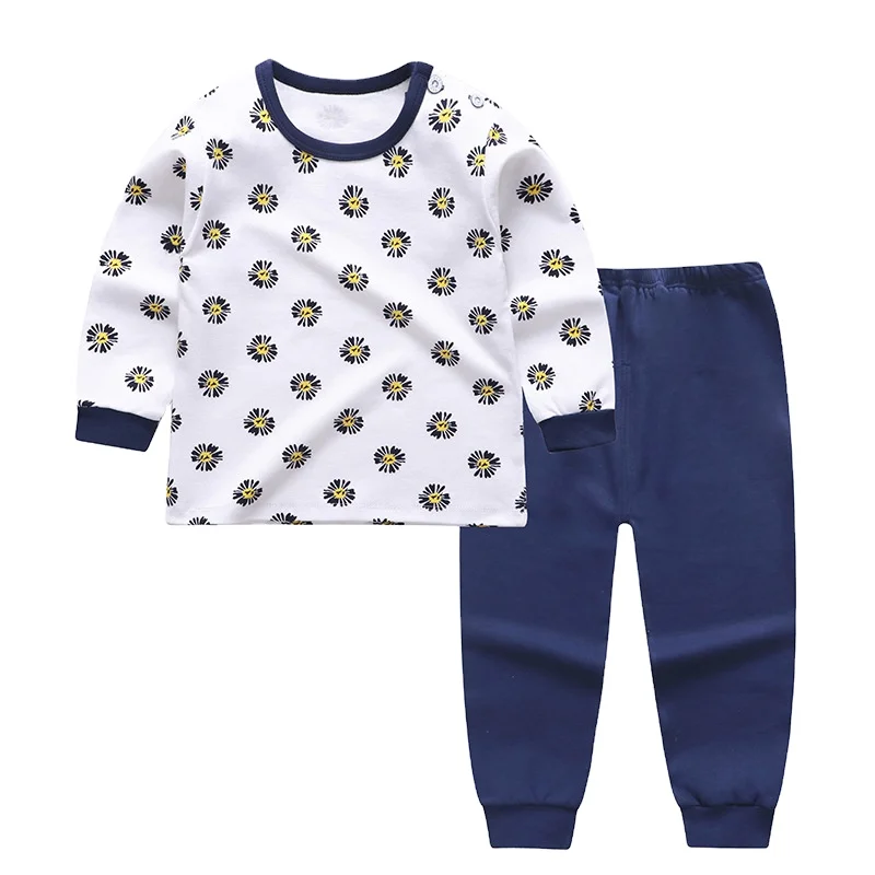 Autumn and winter children's underwear set cotton autumn clothes long trousers baby pajamas
Autumn and winter children's underwear set cotton autumn clothes long trousers baby pajamas