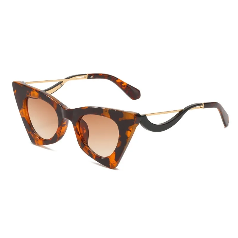 Hot Selling Brand Design Street Beat Sunglasses Curved Mirror Legs Sunshade for Women
Hot Selling Brand Design Street Beat Sunglasses Curved Mirror Legs Sunshade for Women