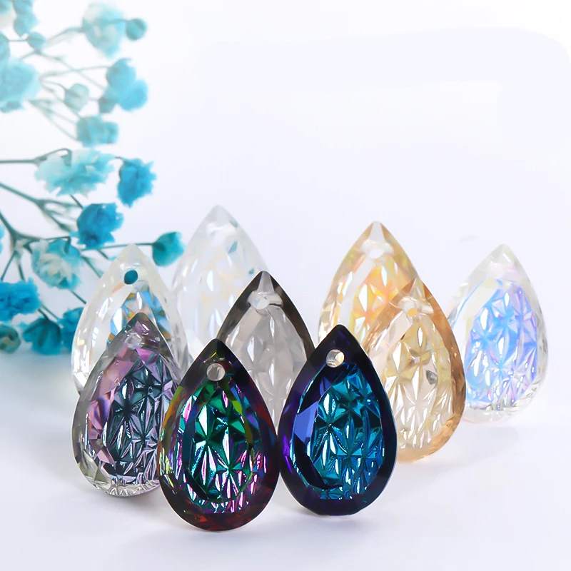 Xichuan Drop shape embossed single hole pendant relief bottom crystal stone rhinestones necklace earring brooch DIY accessories
Xichuan Drop shape embossed single hole pendant relief bottom crystal stone rhinestones necklace earring brooch DIY accessories