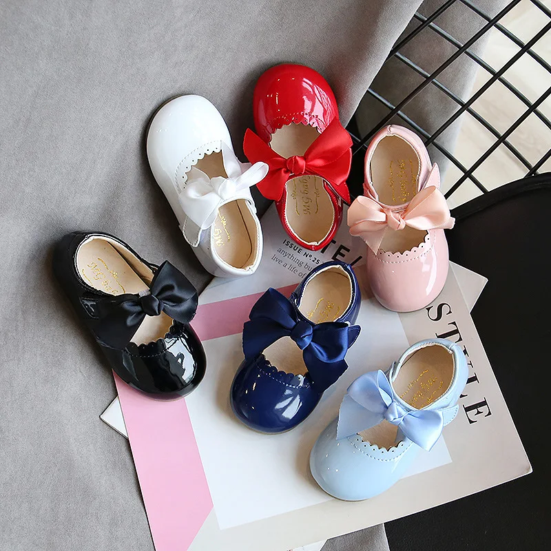 Wholesale New Fashion Patent Leather Bowknot Princess Shoes Dancing Shoes Baby Girl Dress Shoes
Wholesale New Fashion Patent Leather Bowknot Princess Shoes Dancing Shoes Baby Girl Dress Shoes
