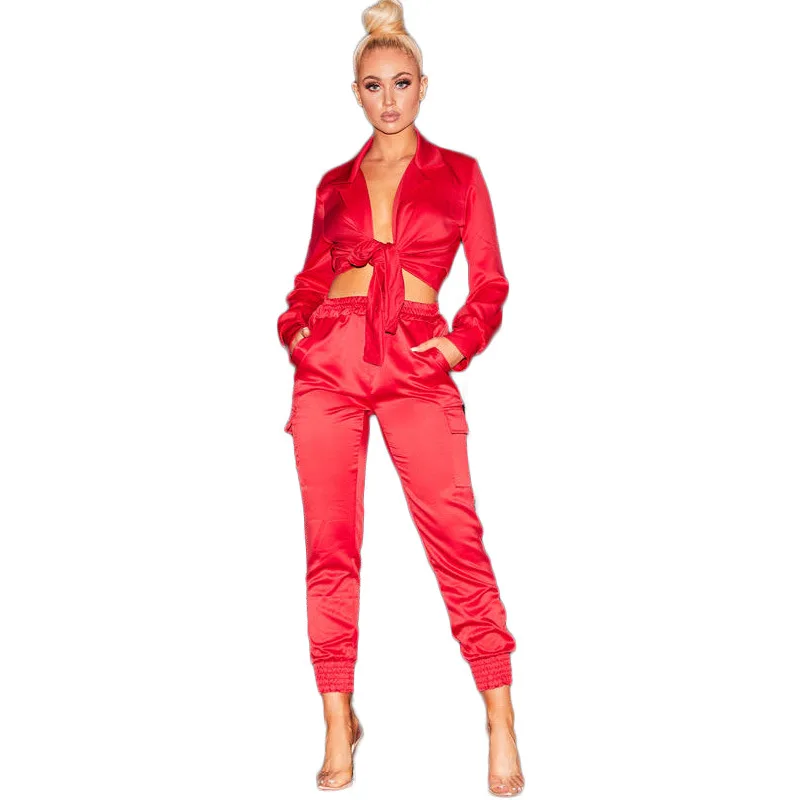 Streetwear 2 Piece Outfits Short Trumpet Sleeve Sweat Suits Casual Women Short Top And Slim Pant Set Two Piece Clothes EZL1086
Streetwear 2 Piece Outfits Short Trumpet Sleeve Sweat Suits Casual Women Short Top And Slim Pant Set Two Piece Clothes EZL1086