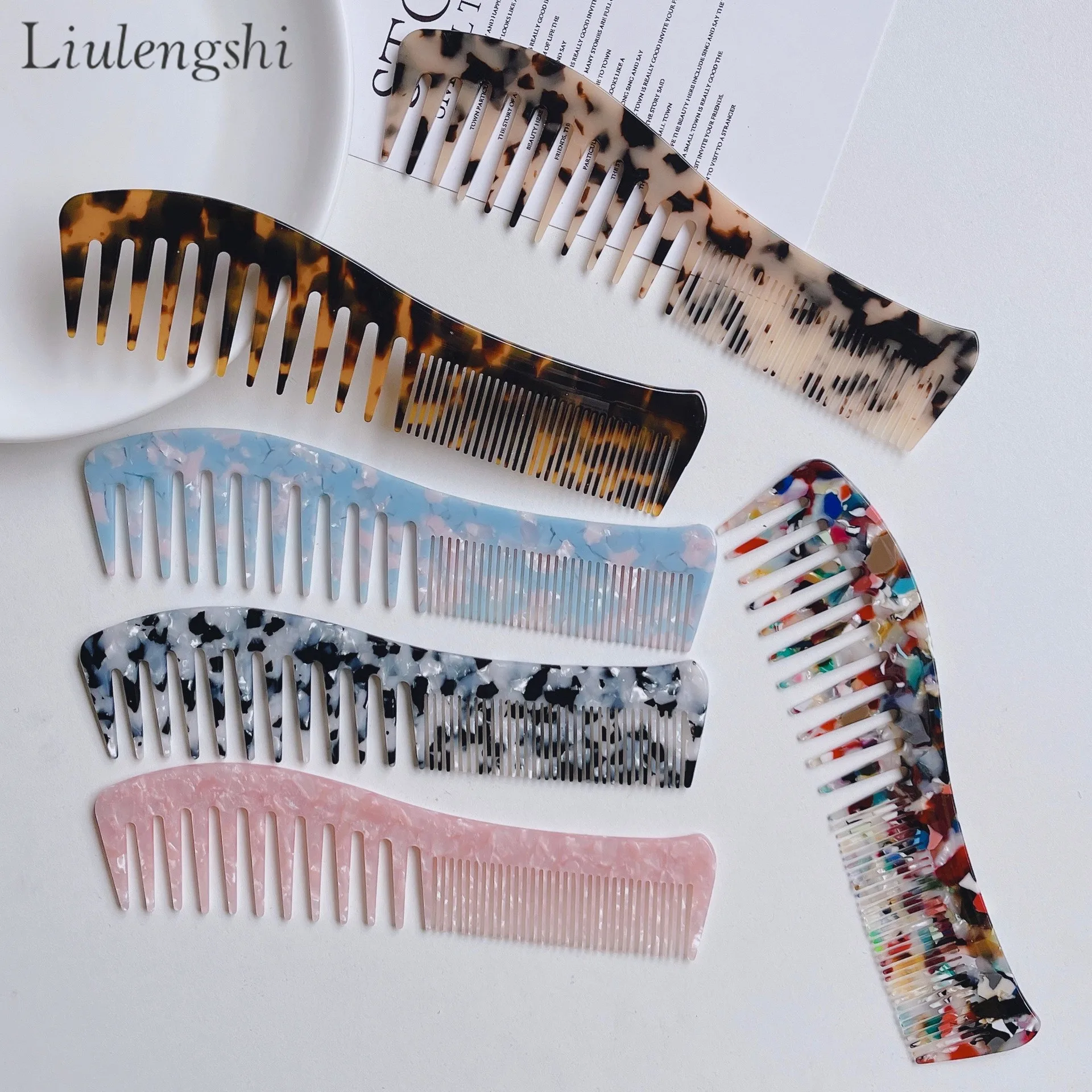 

Beautiful Anti Static Acetate Hair Combs Comfortable 4mm Tortoise Shell Hairdressing Comb Hair Cutting Brush Hair Styling Tools