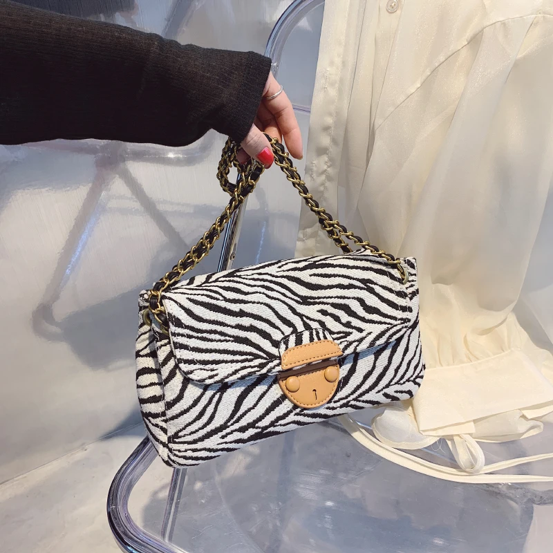 2021 New Wholesale Ladies Cotton Casual Hand bag Fashion Shoulder Handbag For Women Purses
2021 New Wholesale Ladies Cotton Casual Hand bag Fashion Shoulder Handbag For Women Purses