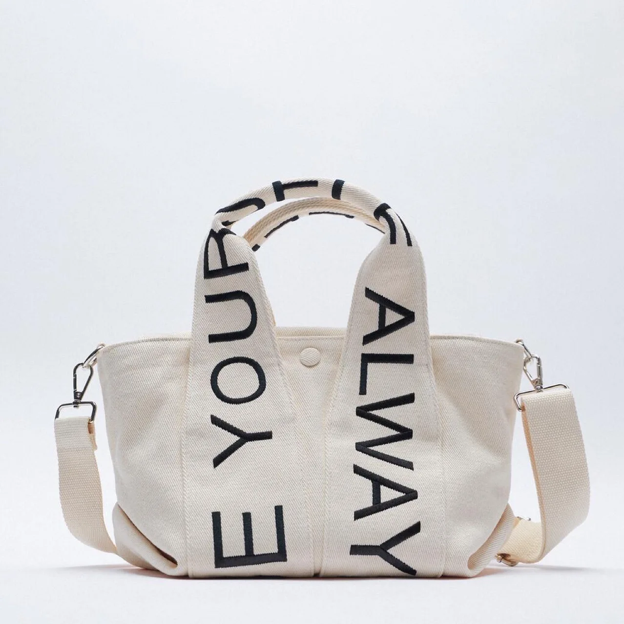 New style girls handbags cream color canva Leisure print backpack one shoudle handbags women hand bags shopping bags, Customizable
New style girls handbags cream color canva Leisure print backpack one shoudle handbags women hand bags shopping bags, Customizable