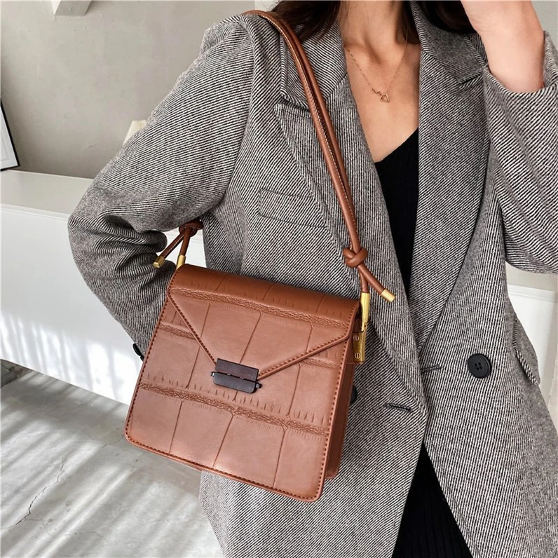XP1316 new trendy fashion solid color messenger temperament Retro small bag 
XP1316 new trendy fashion solid color messenger temperament Retro small bag