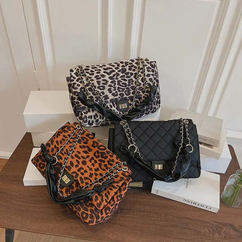 2021 Luxury retro women handbags high capacity tote shoulder bags leopard diamond lattice cross body bag for women, 3 colors
2021 Luxury retro women handbags high capacity tote shoulder bags leopard diamond lattice cross body bag for women, 3 colors