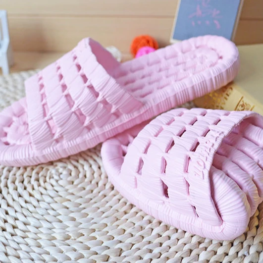 SL-076 Environmental Soft Bottomed Slippers Non-slippery Bathroom Leaks House Slippers For Women
SL-076 Environmental Soft Bottomed Slippers Non-slippery Bathroom Leaks House Slippers For Women