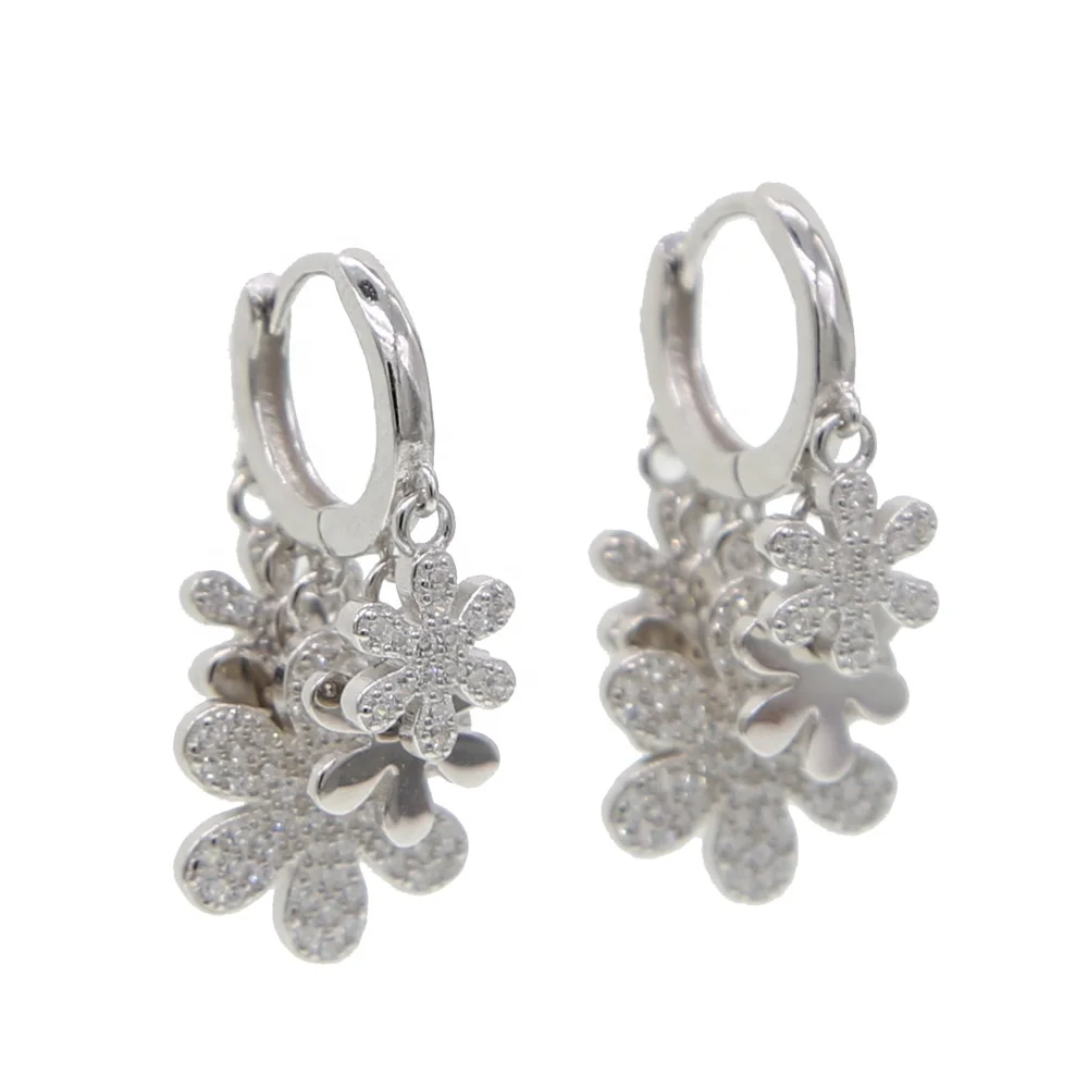 fashion micro pave cz flower lovely heart charm hoop earring for women lady trendy jewelry
fashion micro pave cz flower lovely heart charm hoop earring for women lady trendy jewelry