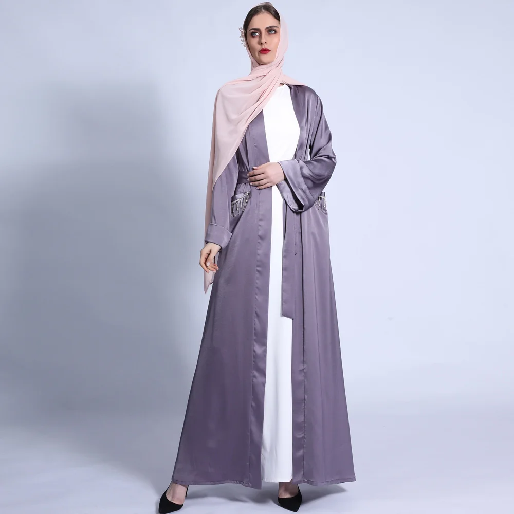 plus size V Neck Embroidery Long Robe Islamic Clothing Middle East Women Long Dress Ladies Robe Muslim Clothes
plus size V Neck Embroidery Long Robe Islamic Clothing Middle East Women Long Dress Ladies Robe Muslim Clothes