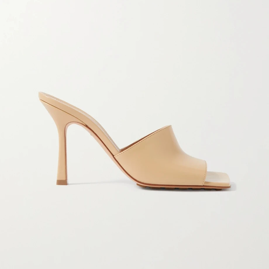 2021 new large size women's shoes summer simple style square head one-step ultra-high stiletto heel women's slippers, White yellow purple black
2021 new large size women's shoes summer simple style square head one-step ultra-high stiletto heel women's slippers, White yellow purple black