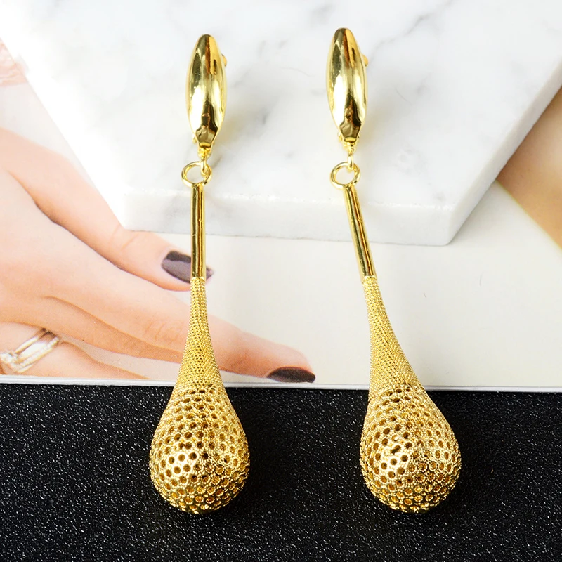 2021 Fashion New Copper Jewelry For Women Earrings High Quality Classic Romantic For Wedding Party Anniversary
2021 Fashion New Copper Jewelry For Women Earrings High Quality Classic Romantic For Wedding Party Anniversary