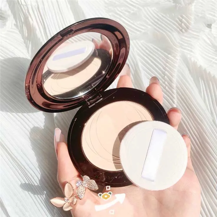 OEM Powder Professional Makeup Whitening Trimming Powder Make Up Cosmetic Shimmer Bronzer and Highlighters
OEM Powder Professional Makeup Whitening Trimming Powder Make Up Cosmetic Shimmer Bronzer and Highlighters