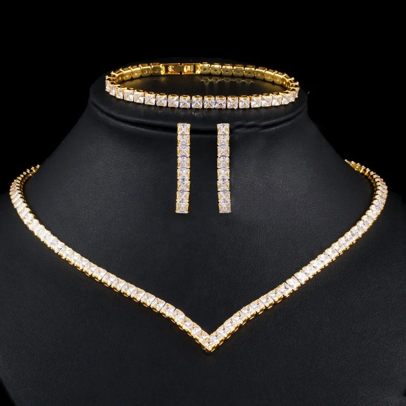 Wedding jewelry sets cubic zircon Luxury earrings chokers necklace charm bracelet earrings 3pcs trendy bridal jewelry sets, Customized color
Wedding jewelry sets cubic zircon Luxury earrings chokers necklace charm bracelet earrings 3pcs trendy bridal jewelry sets, Customized color