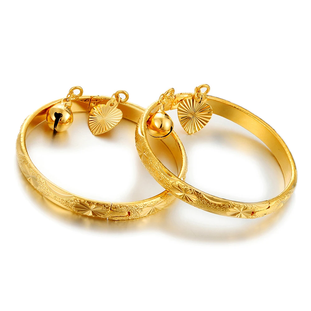 Ethlyn 2pcs/lot Dubai Gold Plated Bangle for Girls/Baby/Kids /Boys Charm Bracelet Bells Lucky Jewelry Child Christmas Gifts B133
Ethlyn 2pcs/lot Dubai Gold Plated Bangle for Girls/Baby/Kids /Boys Charm Bracelet Bells Lucky Jewelry Child Christmas Gifts B133