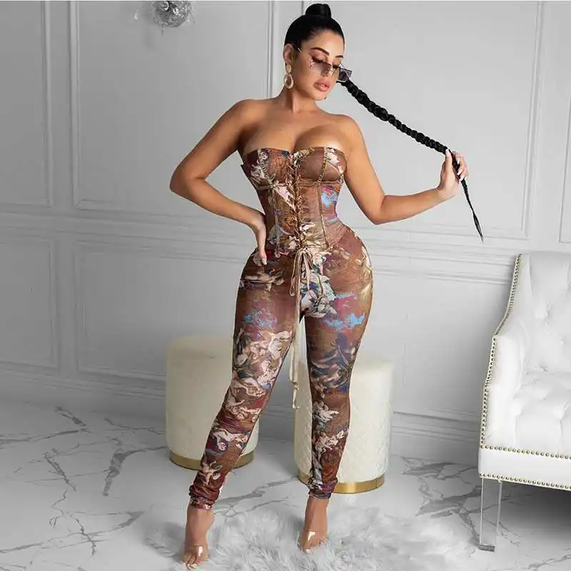 European And American Autumn And Winter New Sexy Temperament Oil Painting Printing Chest Support Strap Waist Fashion Suit, Customized color
European And American Autumn And Winter New Sexy Temperament Oil Painting Printing Chest Support Strap Waist Fashion Suit, Customized color
