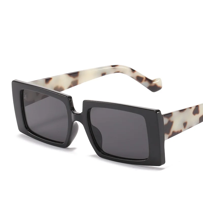 Fashion personality small rectangle newest sunglasses retro women custom logo square eyewear, Any color
Fashion personality small rectangle newest sunglasses retro women custom logo square eyewear, Any color