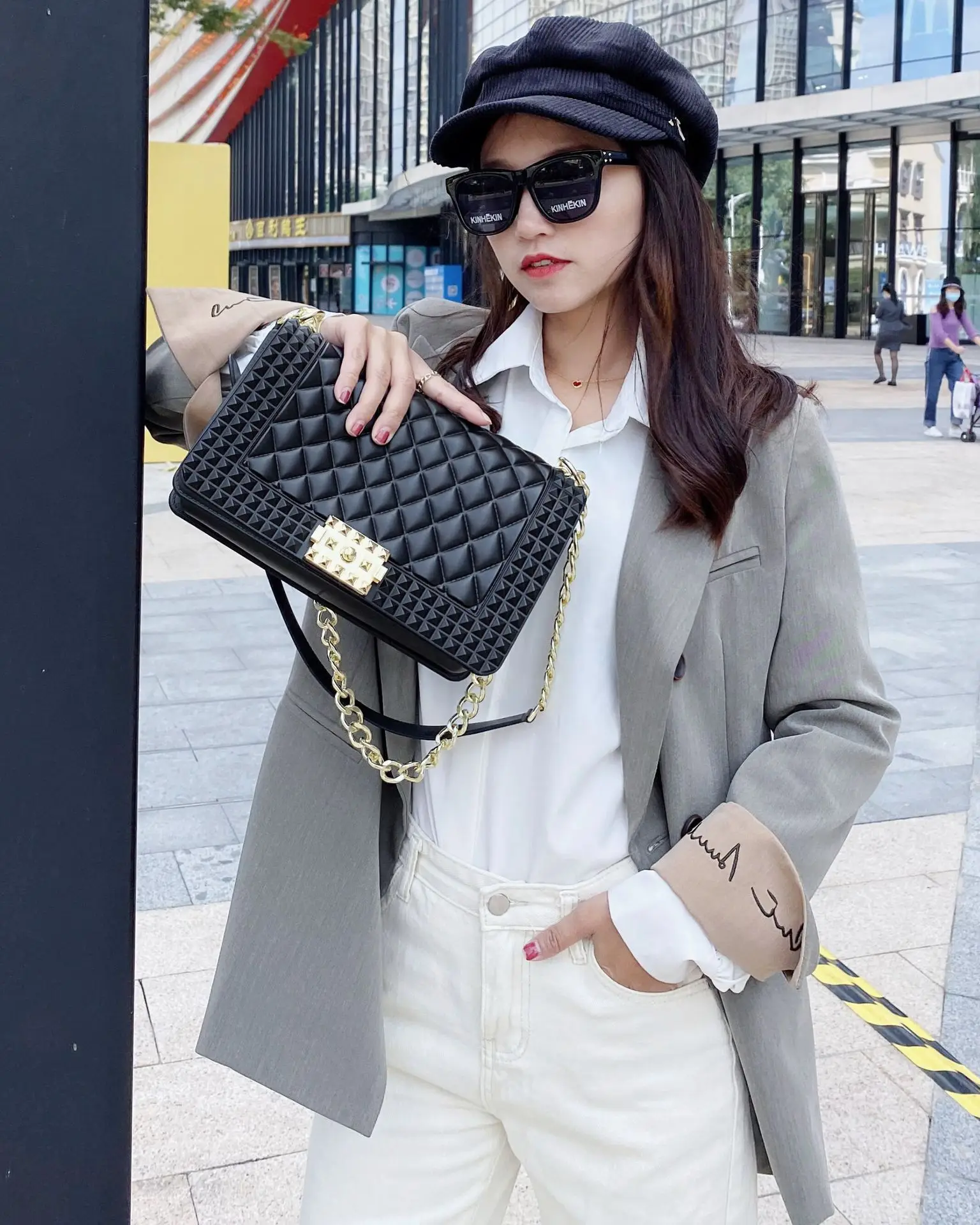 2021 latest candy colorful custom bags cross body purses wholesalers ladies fashion hand bags, Pink,rose madder,black,claret,coffee color,blue,green,grey
2021 latest candy colorful custom bags cross body purses wholesalers ladies fashion hand bags, Pink,rose madder,black,claret,coffee color,blue,green,grey