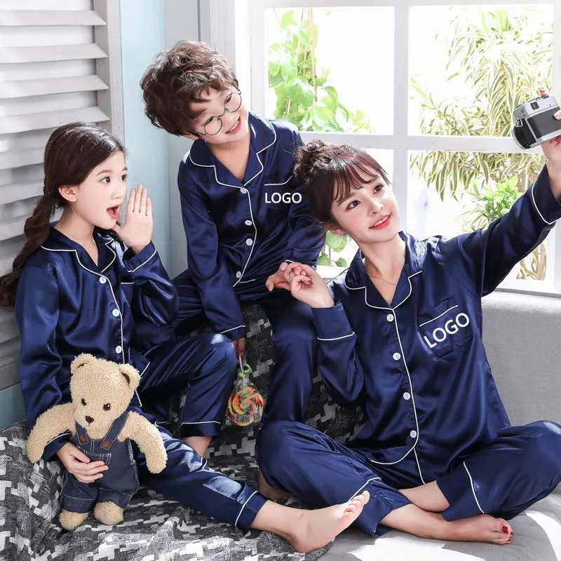 2021 fall winter clothing family children women silk pajama set mommy and me pajamas
2021 fall winter clothing family children women silk pajama set mommy and me pajamas