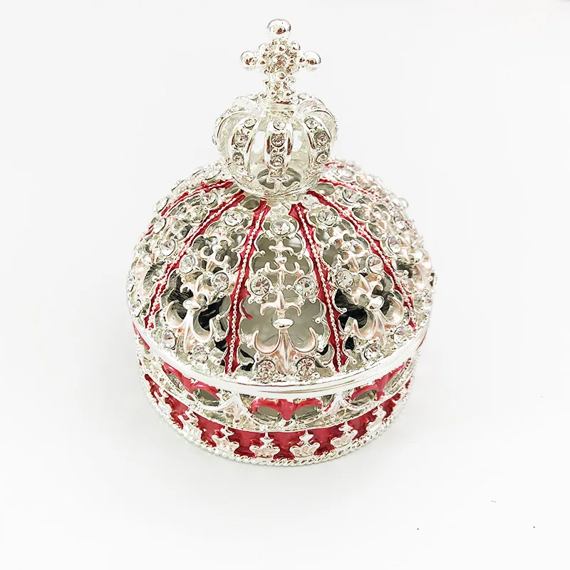 NEW luxury Enamel Jewelry gift box 25 mm 3d mink eyelash packaging box custom diamond crown lash cases
NEW luxury Enamel Jewelry gift box 25 mm 3d mink eyelash packaging box custom diamond crown lash cases