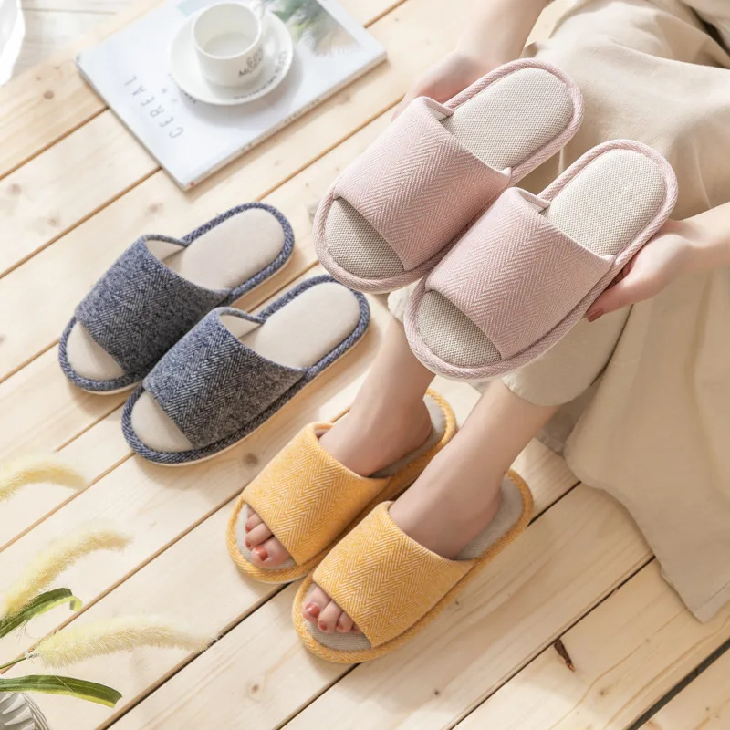RE 0028 New Style Home Slippers Indoor Floor Soft Couple Slipper Spring Autumn Lightweight Bedroom Shoes, 5 colors
RE 0028 New Style Home Slippers Indoor Floor Soft Couple Slipper Spring Autumn Lightweight Bedroom Shoes, 5 colors