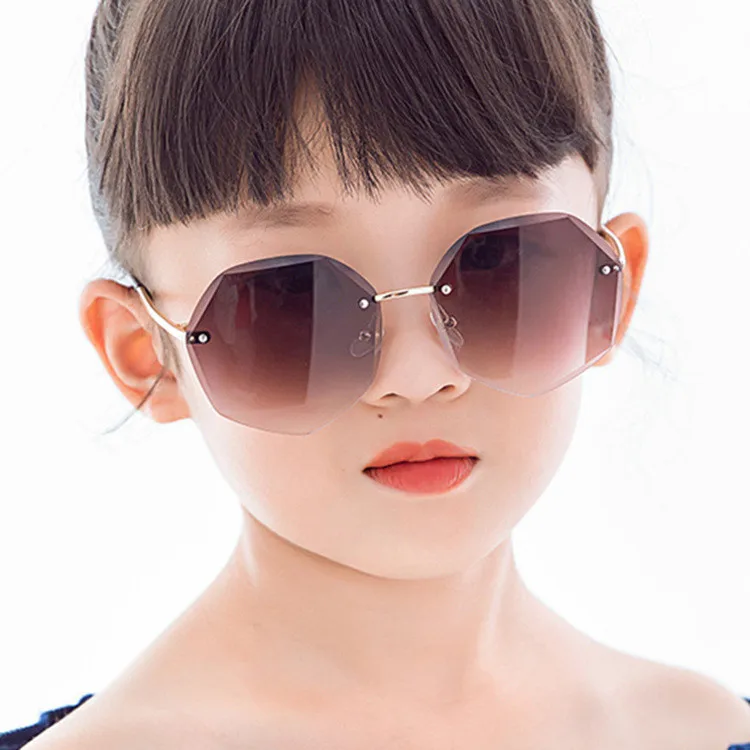 Children'S Sunglasses Frameless Cut Edge Polygon 2021 New Men And Women Cute Baby Decorative Sunglasses, Picture shows
Children'S Sunglasses Frameless Cut Edge Polygon 2021 New Men And Women Cute Baby Decorative Sunglasses, Picture shows